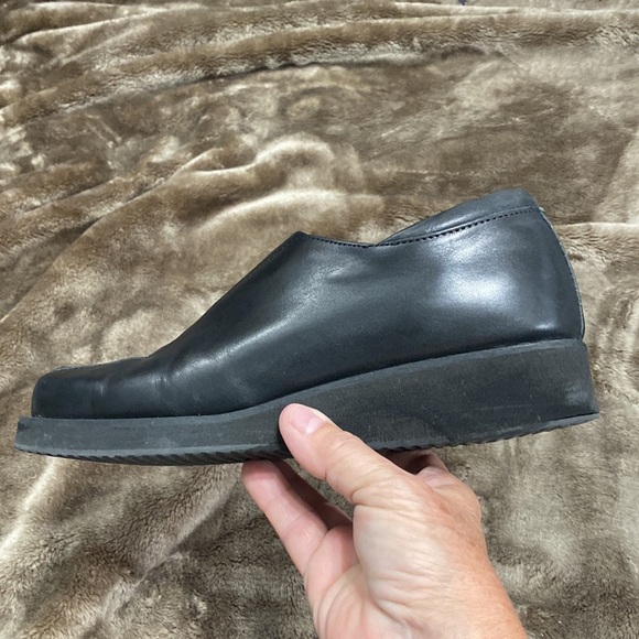 Women’s black shoes. Euro size 38 - Picture 3 of 5